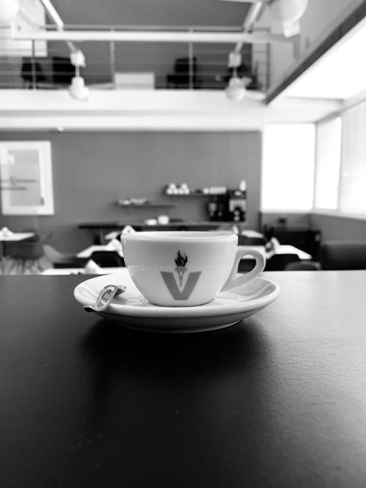 Victoria Hotel بوميليانو داركو المظهر الخارجي الصورة